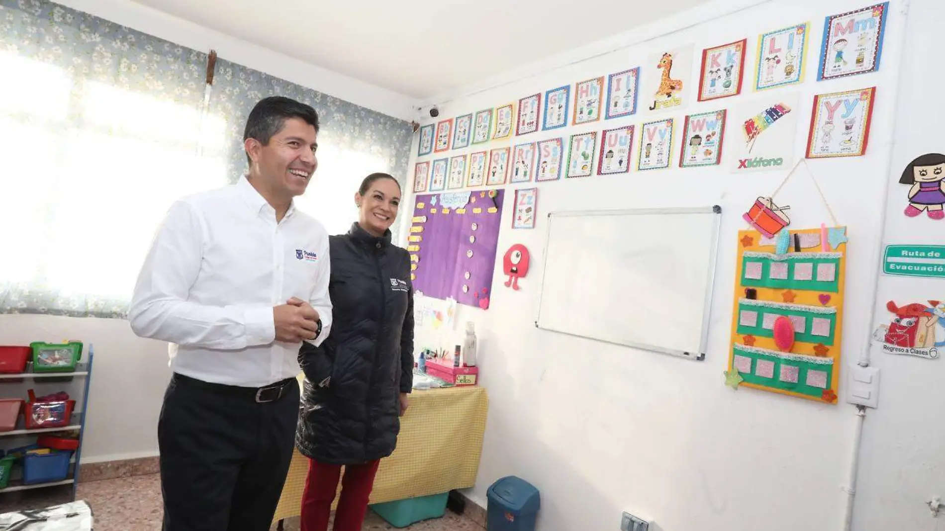 Ayuntamiento da becas en estancias infantiles